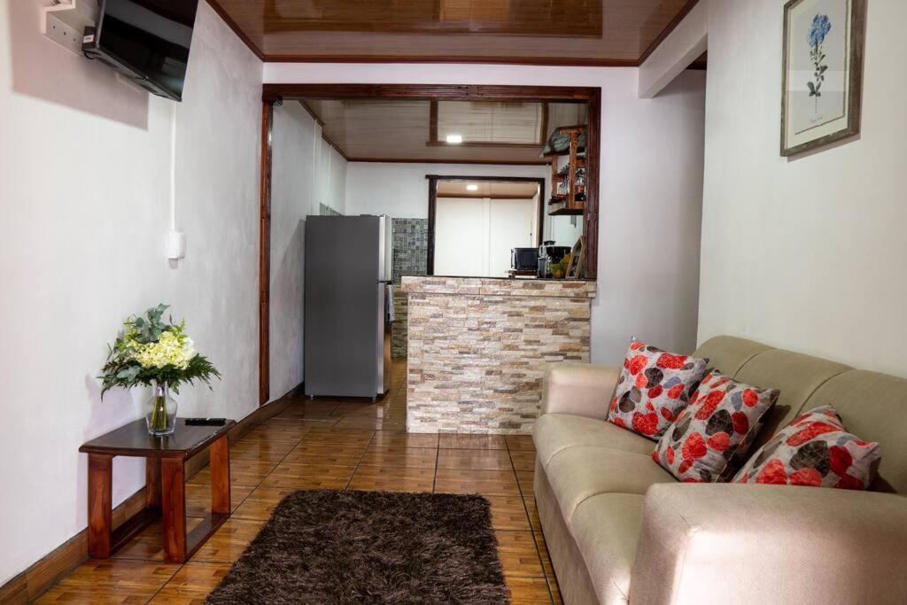 Tony'S House Villa La Fortuna Exterior photo